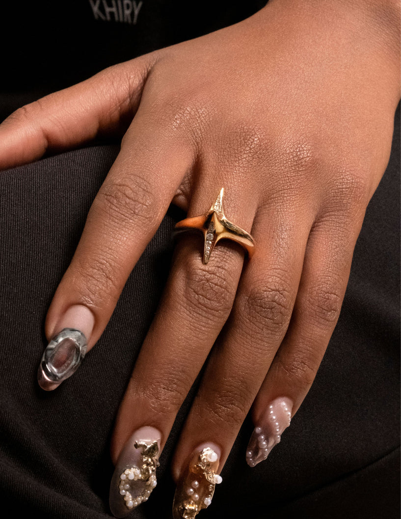 Solo Spike Ring in 18K Gold with Diamonds